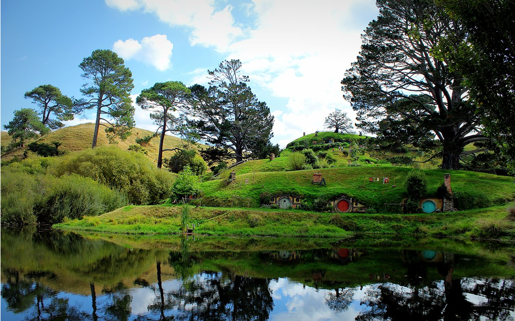 There and Back Again: the Motif of Nostos in J.R.R. Tolkien’s Novels